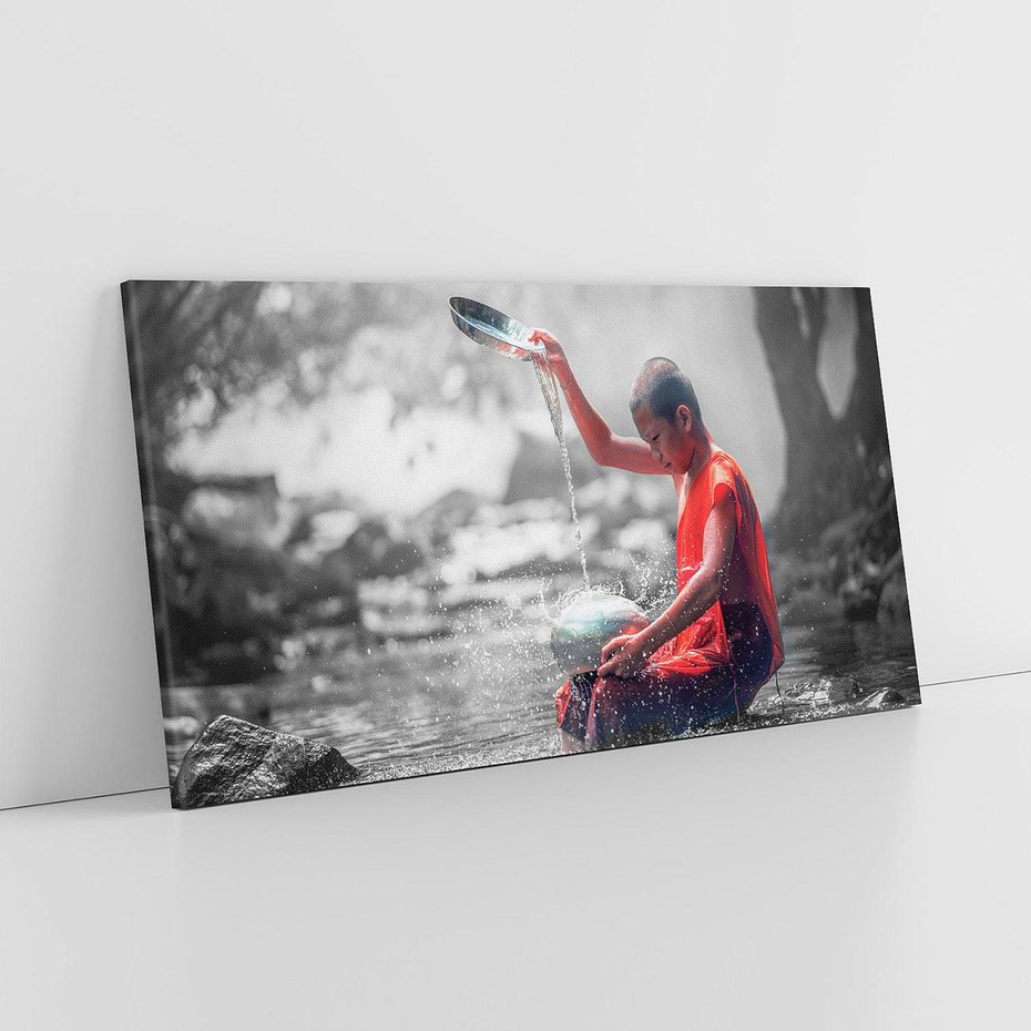 Obraz na płótnie 140x70 - Dziecko Mnich: Święty Uśmiech - dziecko, mnich