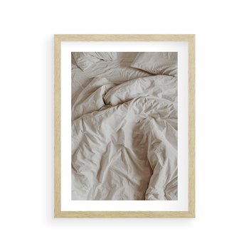 Plakat w ramie 30x40 - Spokojna Noc - biała pościel, zdjęcie do sypialni - rama drewno