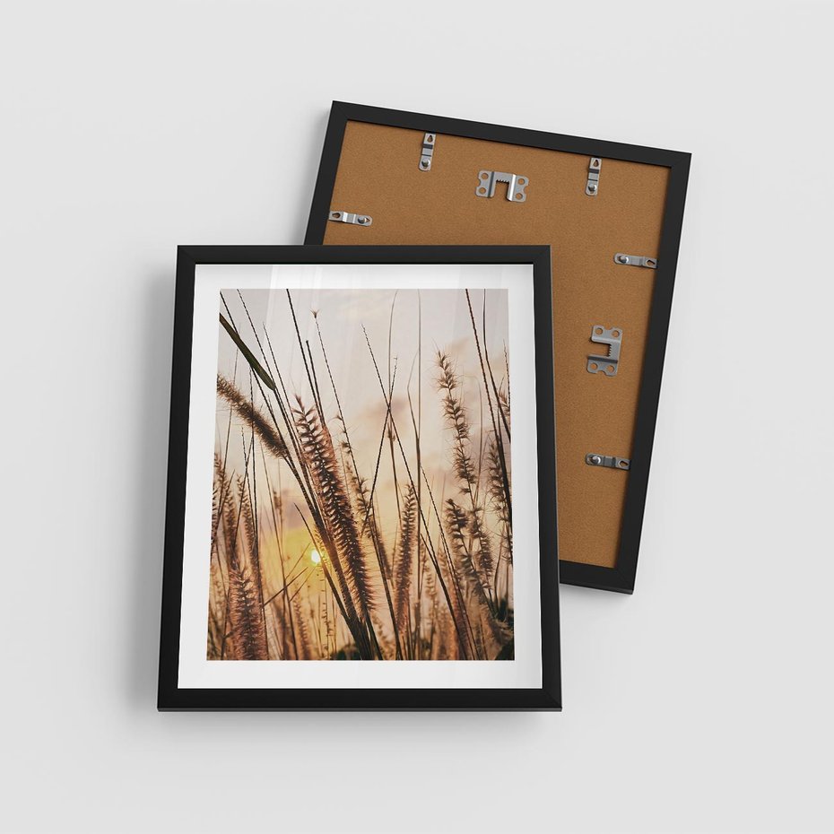 Plakat w ramie 40x50 - Malownicza Łąka z Trawam - trawy, łąka - rama czarna