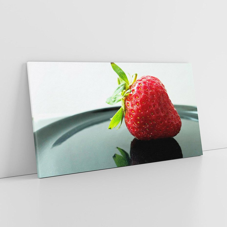 Obraz na płótnie 140x70 - Truskawka Słodki Nurt - truskawka, owoce