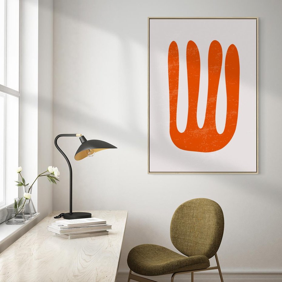 Obraz w ramie 80x120 - Eksploracja Nowego Światła - abstrakcyjna pomarańczowa forma, minimalizm - rama drewno