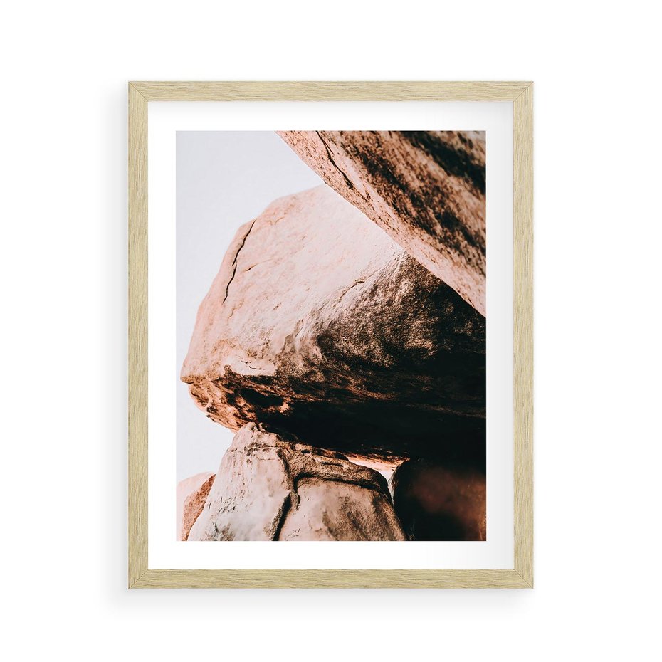 Plakat w ramie 40x50 - Tekstura Brązu - skały, głazy - rama drewno