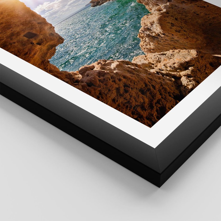 Plakat w ramie 30x40 - Potęga Natury - morze, klify - rama czarna