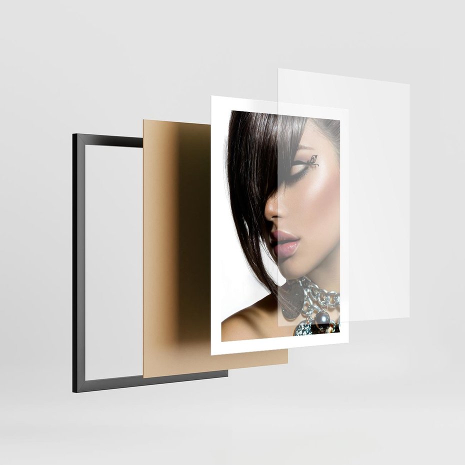 Plakat w ramie 50x70 - Kobieca Fryzura w Ruchu - fryzura, kobieta - rama czarna