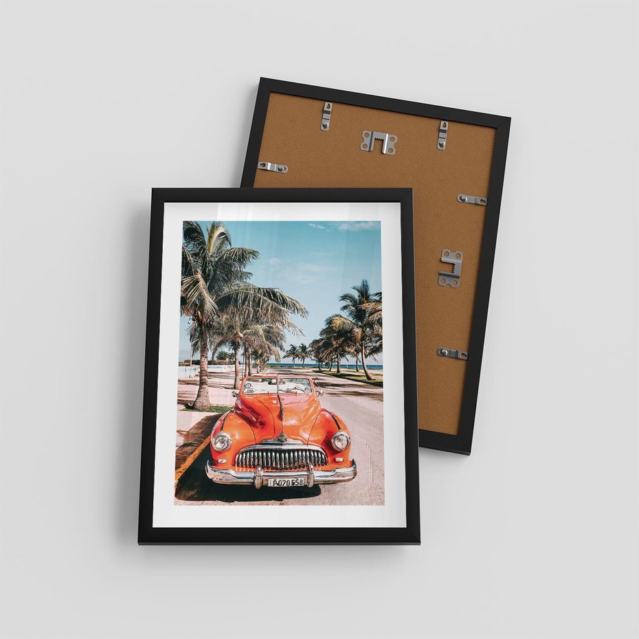 Plakat w ramie 30x40 - Retro Przejażdżka - pomarańczowy retro samochód, kabriolet - rama czarna