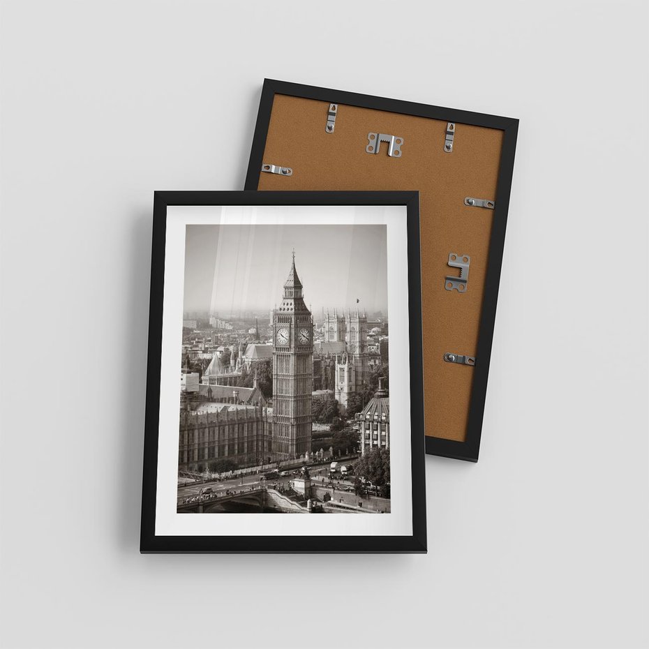 Plakat w ramie 30x40 - Magiczna esencja Londynu: Big Ben i miasto - Big Ben, Londyn - rama czarna