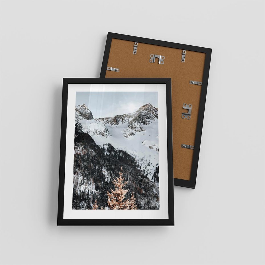 Plakat w ramie 30x40 - Górski Raj - góry, śnieg - rama czarna