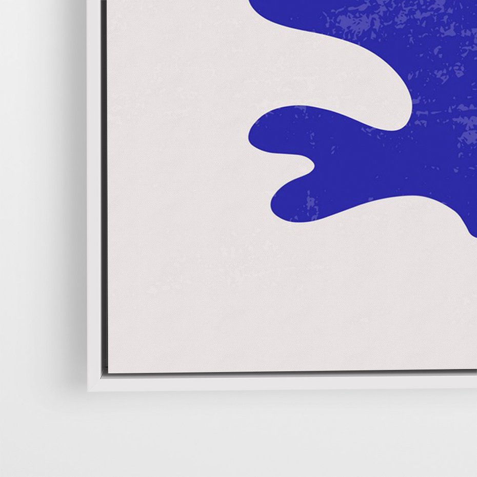 Obraz w ramie 80x120 - Przenikająca Struktura - boho plakat, niebieski liść w intensywnym kolorze - rama biała