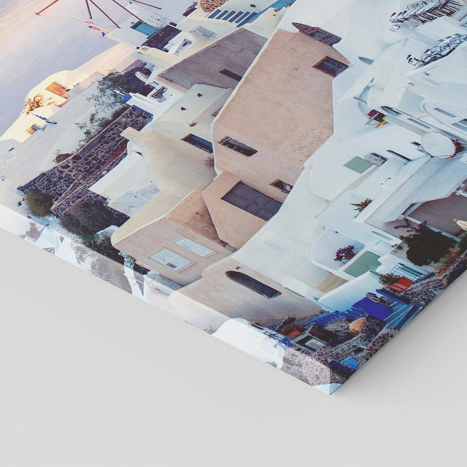 Obraz na płótnie 50x70 - Biel ponad Błękitem - Santorini, białe budynki