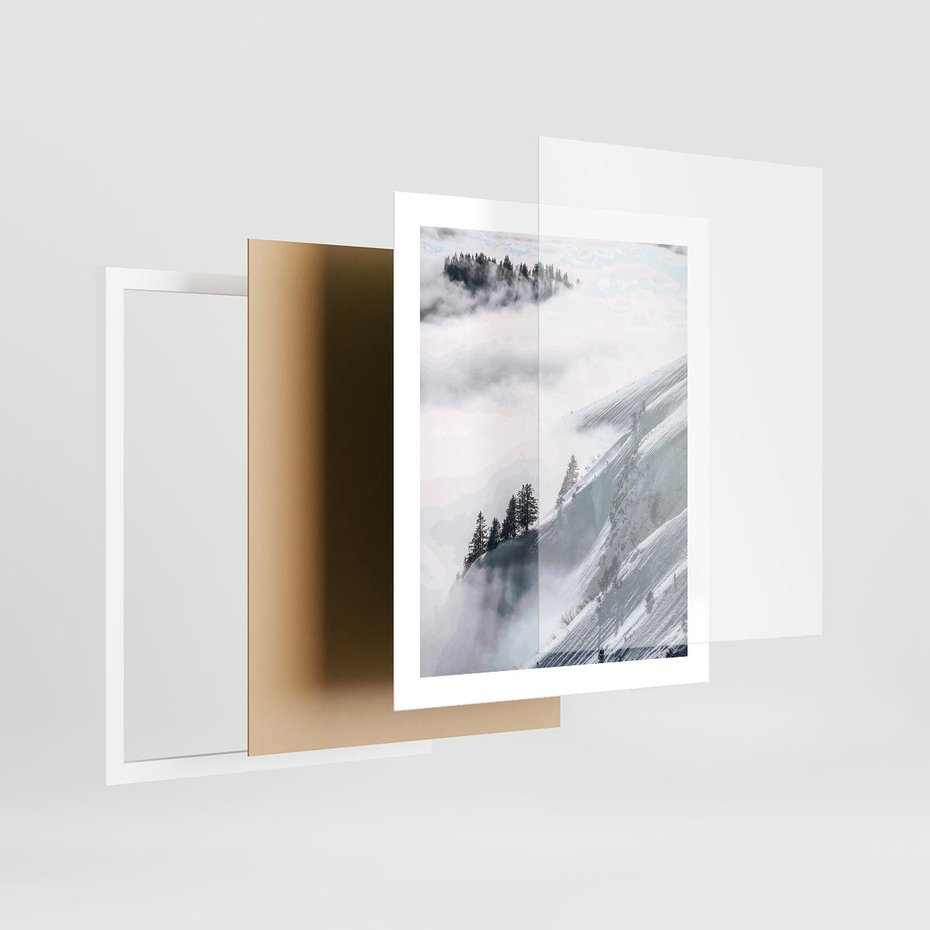 Plakat w ramie 40x50 - Czystość Natury - ośnieżone szczyty górskie, pejzaż - rama biała