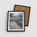 Plakat w ramie 40x50 - Burzowy pomost na plaży - plaża, pomost - rama czarna