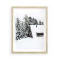 Plakat w ramie 50x70 - Zimowy Urok - śnieg, domek w górach - rama drewno