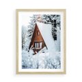 Plakat w ramie 50x70 - Zimowe Ustronie w Lesie - domek w lesie, zimowy las - rama drewno