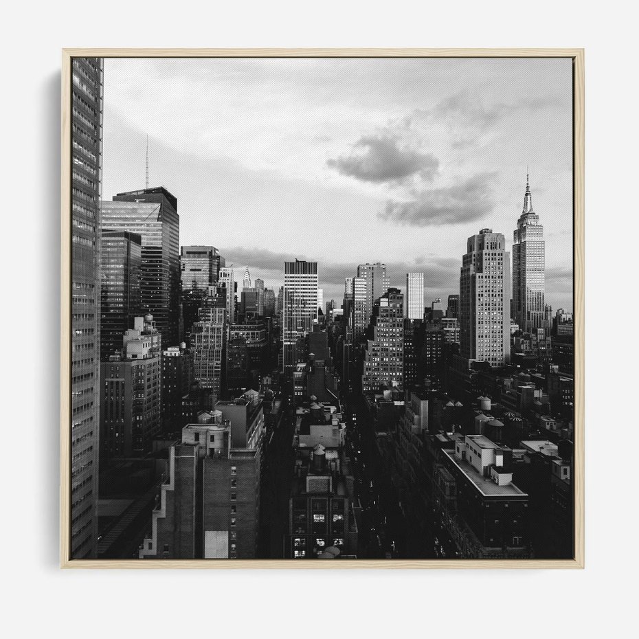 Obraz w ramie 80x80 - Wibracje Miejskiego Życia - miasto, wieżowce - rama drewno