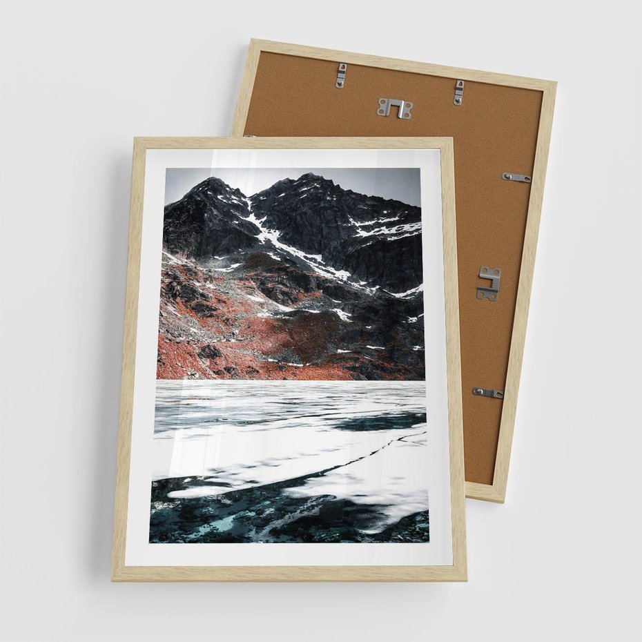 Plakat w ramie 50x70 - Śnieżna Opowieść - górski krajobraz, zima w górach - rama drewno