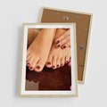 Plakat w ramie 50x70 - Manicure i Pedicure - manicure, pedicure - rama drewno