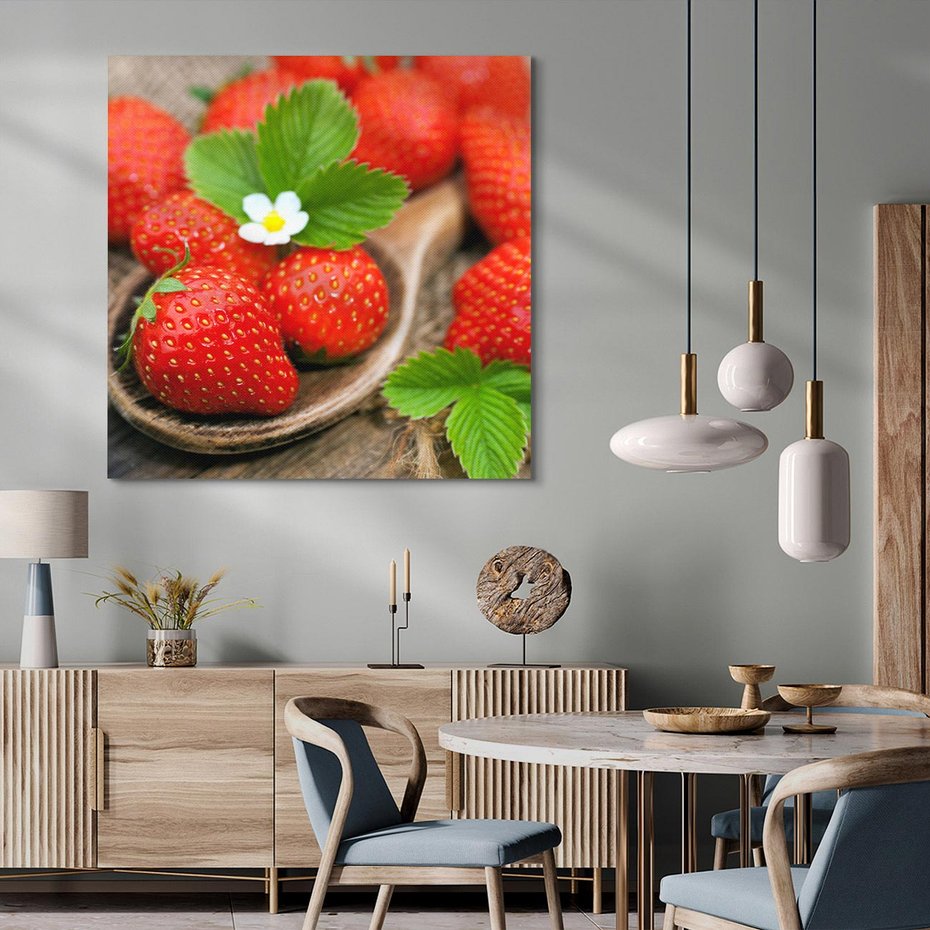 Obraz na płótnie 80x80 - Truskawki: owocowa ekstaza - truskawki, owoce