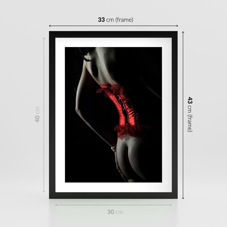 Plakat w ramie 30x40 - Piękno i Siła - akt, kobieta - rama czarna