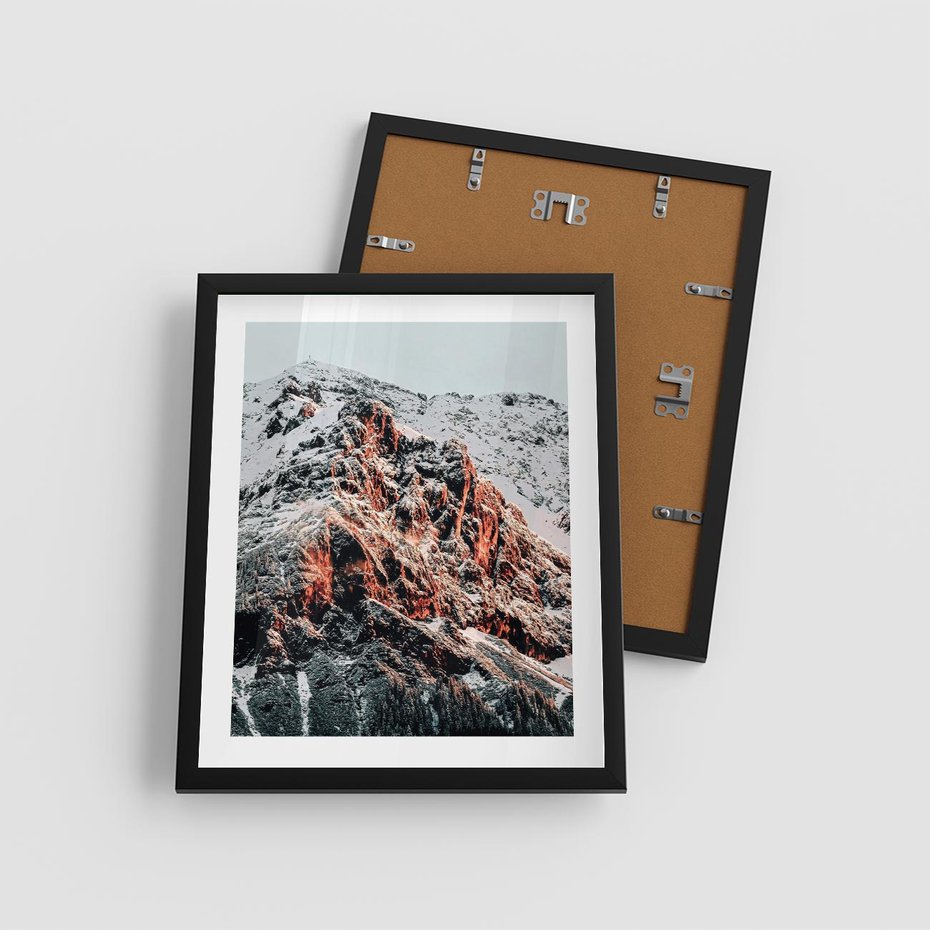 Plakat w ramie 40x50 - Zima na Szczycie - góry, zima - rama czarna