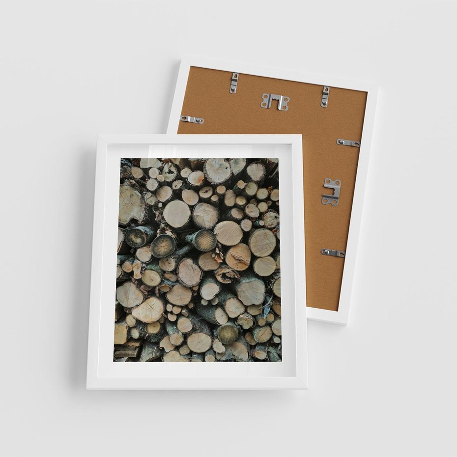 Plakat w ramie 40x50 - Bliskość Natury - drewno, las - rama biała