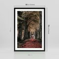 Plakat w ramie 50x70 - Spacer po Leśnej Drodze - ścieżka w lesie, jesień suche liście - rama czarna