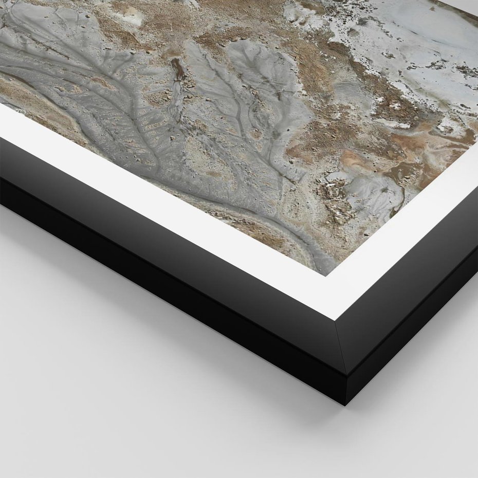 Plakat w ramie 40x50 - Spokój w Beżu - zdjęcie, naturalna tekstura - rama czarna