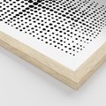 Plakat w ramie 40x50 - Refleksje Monochromatycznych Widoków - abstrakcyjna kompozycja z czarnych kropek, minimalistyczny czarno bialy plakat - rama drewno