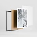 Plakat w ramie 50x70 - Spokój Zimowego Lasu w Górach - zima w lesie, w górach - rama czarna