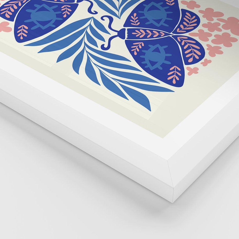 Plakat w ramie 50x70 - Migotliwa Rzeczywistość - ćmy, kwiaty - rama biała