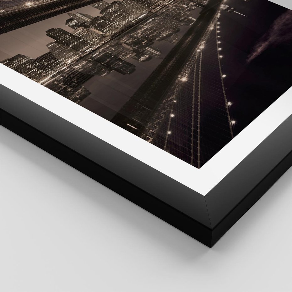 Plakat w ramie 30x40 - Most na nocnym horyzoncie - most, noc - rama czarna