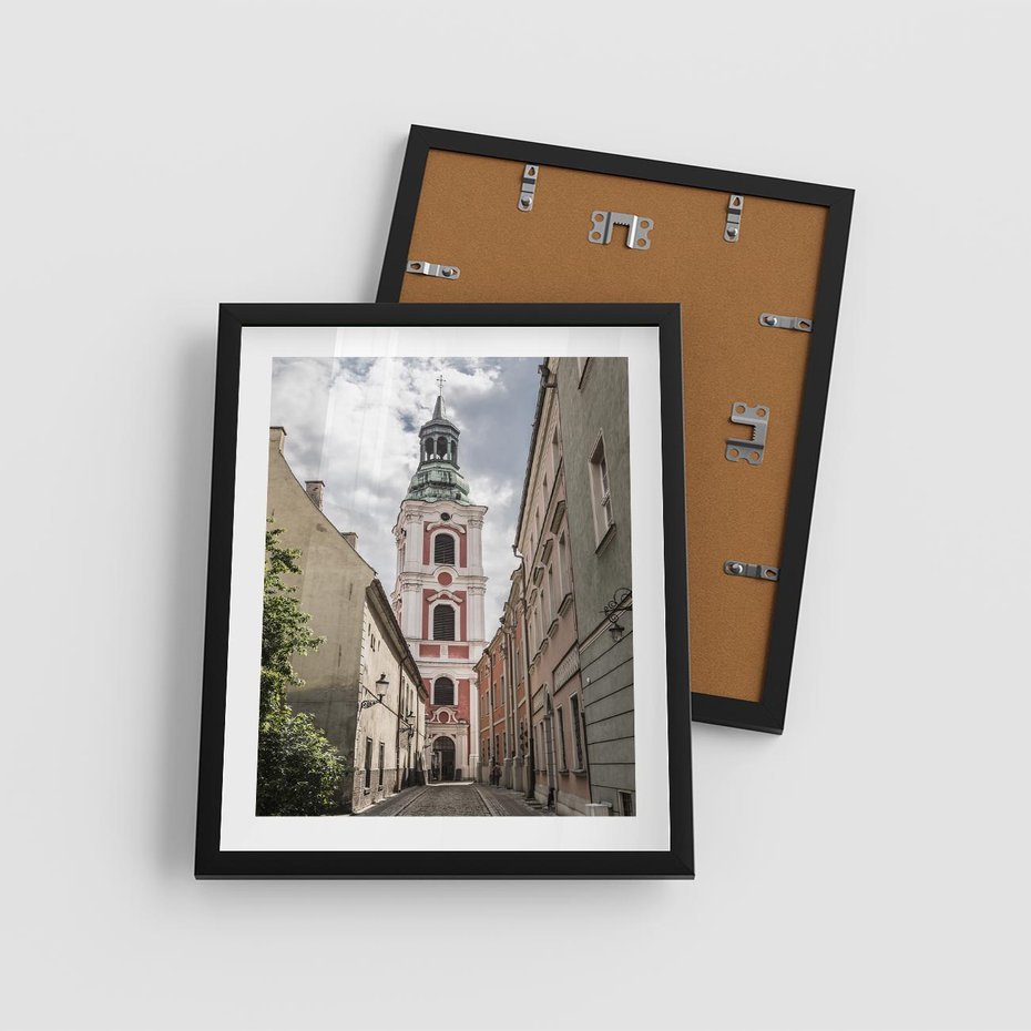 Plakat w ramie 40x50 - Magia perspektywy uliczki - uliczka, perspektywa - rama czarna