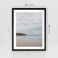 Plakat w ramie 40x50 - Mglista Plaża - plaża, mglisty krajobraz - rama czarna