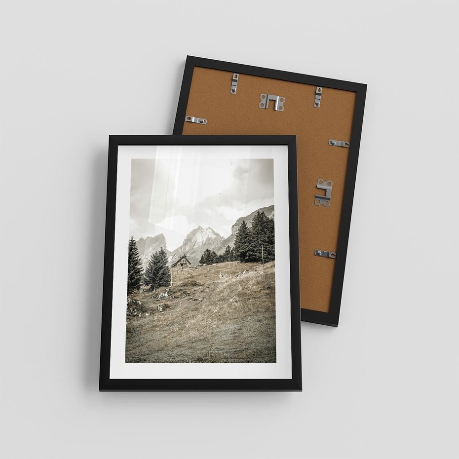 Plakat w ramie 30x40 - Krajobraz Sepii: Domek w Górach - domek w górach, góry - rama czarna
