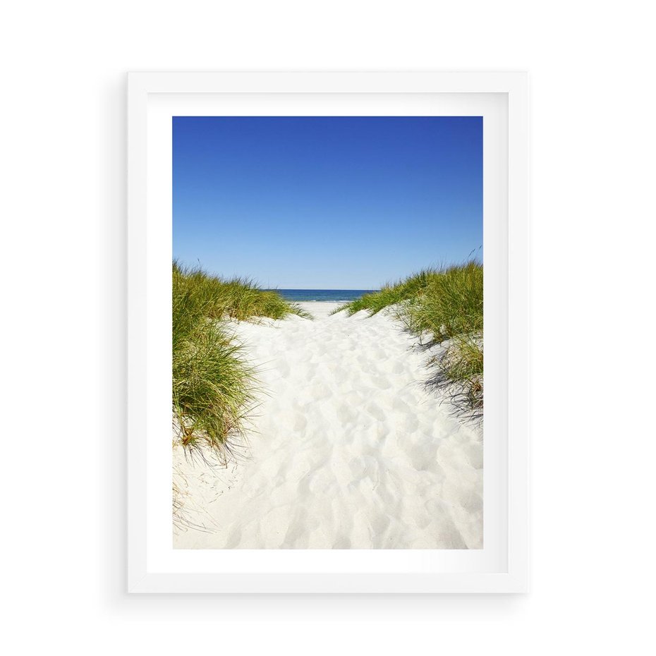 Plakat w ramie 50x70 - Relaks nad Morskimi Wzgórzami - plaża, wydmy - rama biała