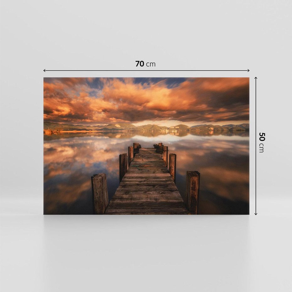 Obraz na płótnie 70x50 - Spacer po molo nad jeziorem - molo, jezioro