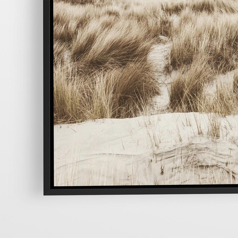 Obraz w ramie 50x50 - Nadmorskie Wydmy - fotografia, kolory sepii - rama czarna