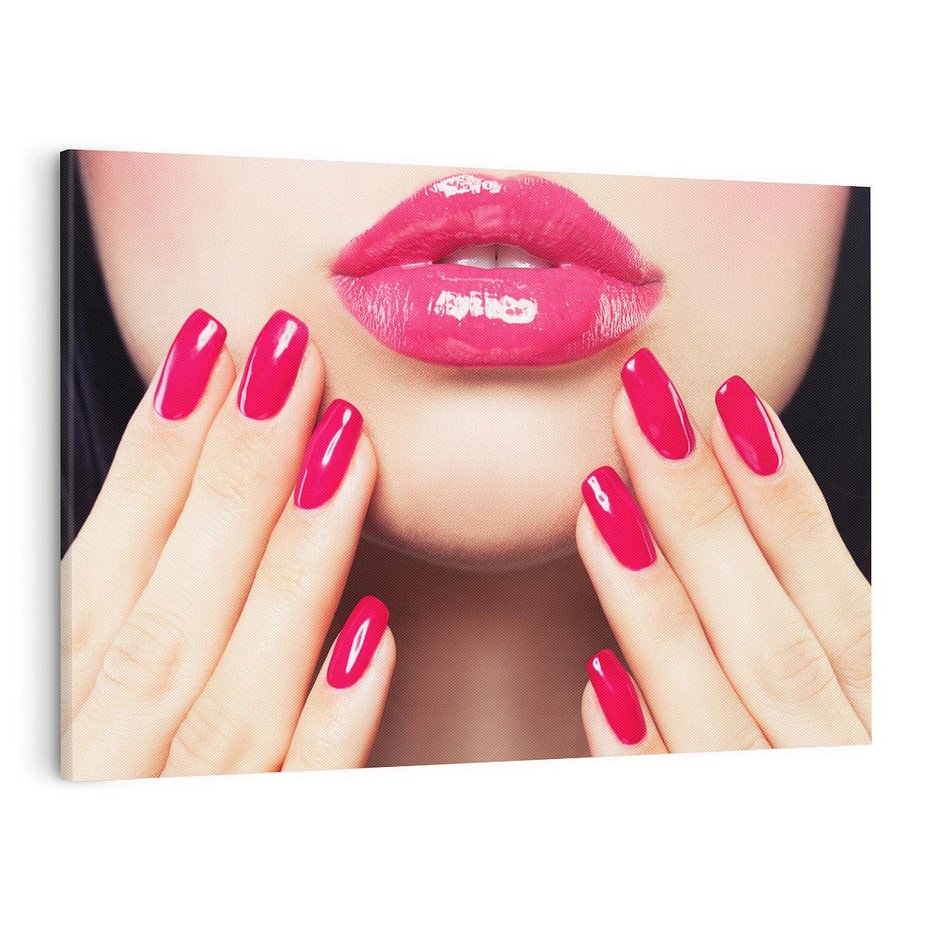 Obraz na płótnie 120x80 - Wyrażenie Piękna - paznokcie, usta