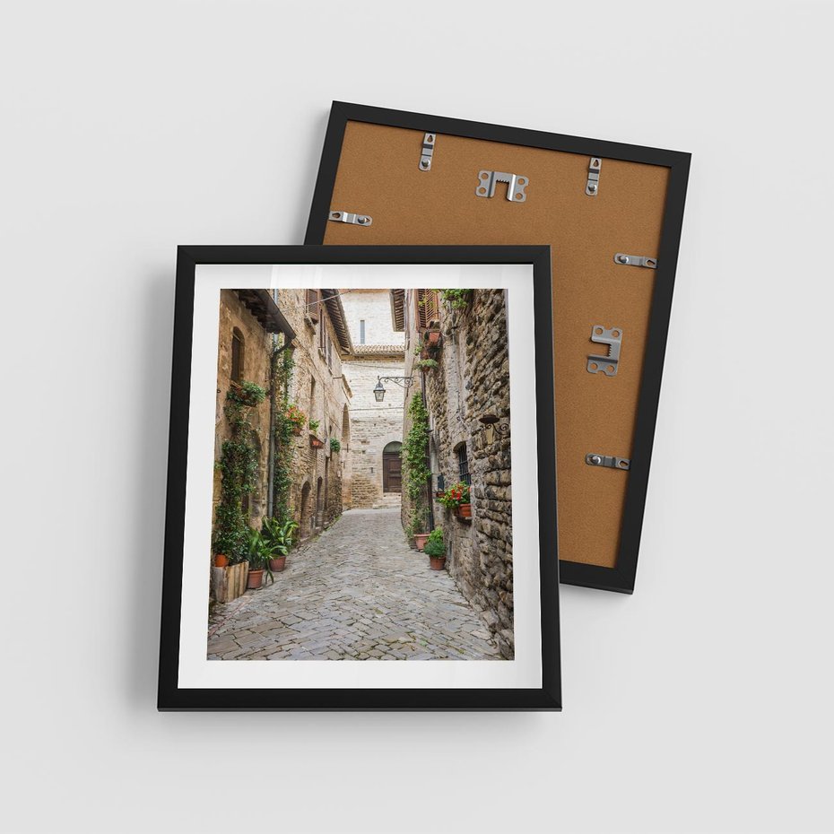 Plakat w ramie 40x50 - Urok Uliczki we Włoszech - uliczka, Włochy - rama czarna