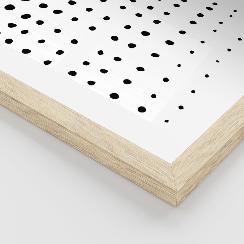 Plakat w ramie 30x40 - Abstrakcyjna Transformacja - abstrakcyjna kompozycja z czarnych kropek, minimalistyczny czarno bialy plakat - rama drewno