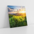 Obraz na płótnie 30x30 - Bliskość Natury - góry, łąka
