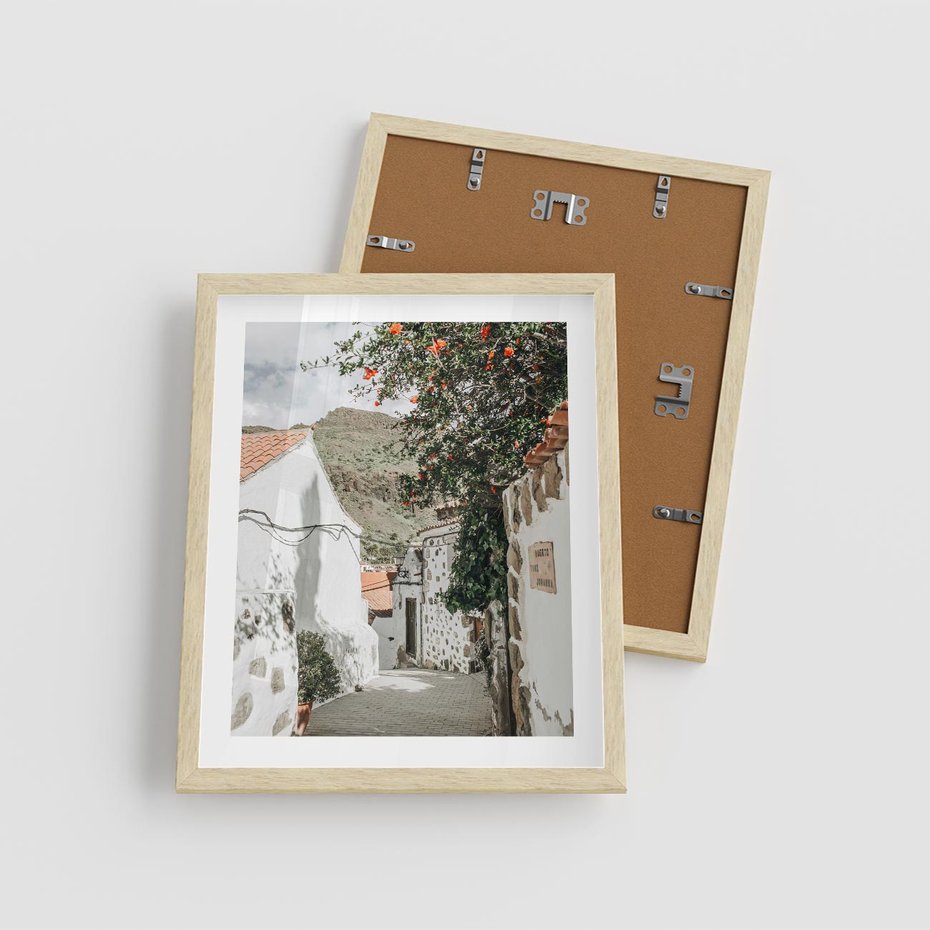 Plakat w ramie 40x50 - Południe Europy - śródziemnomorski krajobraz, uliczka we włoszech - rama drewno