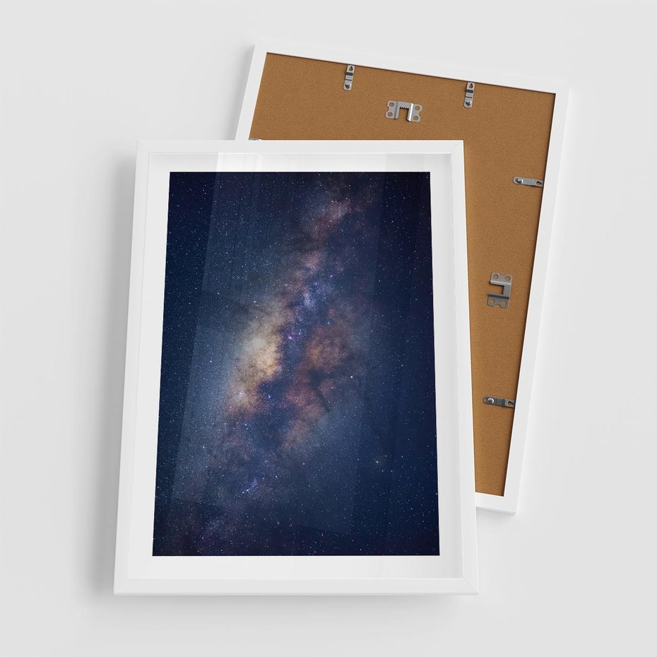 Plakat w ramie 50x70 - Wśród Gwiazd - rozgwieżdzone niebo, droga mleczna - rama biała