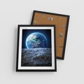 Plakat w ramie 40x50 - Mistrzowskie spojrzenie na Ziemię - ziemia, kosmos - rama czarna