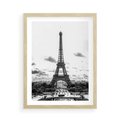 Plakat w ramie 50x70 - Wieża Eiffla - czarno białe zdjecie, wieża eiffla - rama drewno