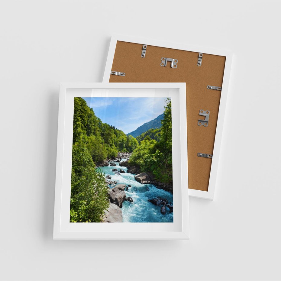Plakat w ramie 40x50 - Górski strumyk - strumyk, góry - rama biała