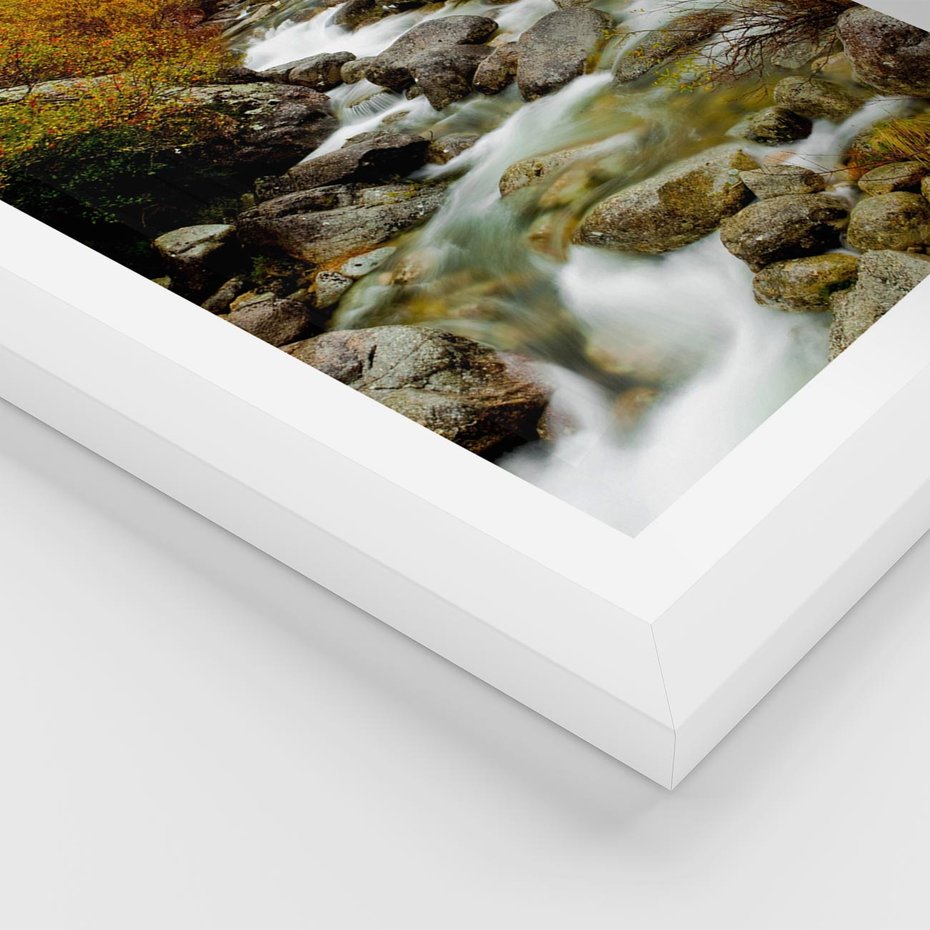 Plakat w ramie 30x40 - Śpiew Strumienia - strumień, górski - rama biała