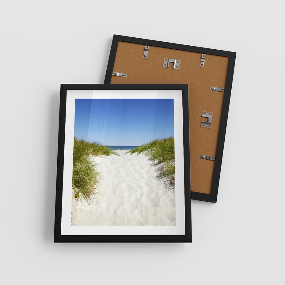 Plakat w ramie 40x50 - Relaks nad Morskimi Wzgórzami - plaża, wydmy - rama czarna