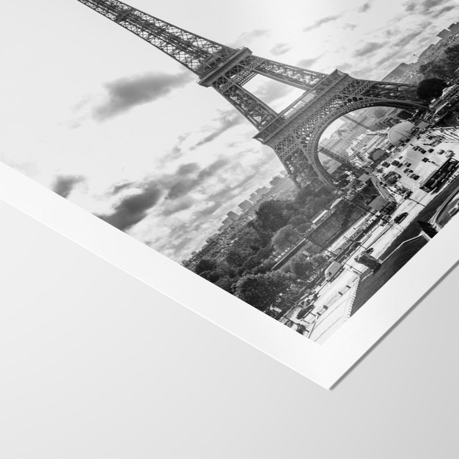 Plakat bez ramy 50x70 - Wieża Eiffla - czarno białe zdjecie, wieża eiffla