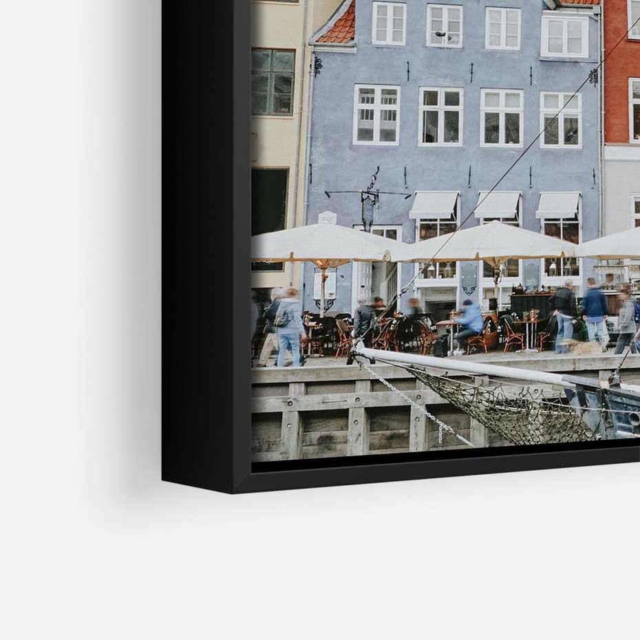 Obraz w ramie 50x50 - Miejska Dynamika - Dania, Kopehaga - rama czarna