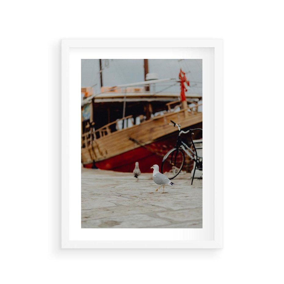 Plakat w ramie 30x40 - Przygoda na Horyzoncie - port, statek - rama biała